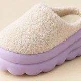 Cumulo Cloud Clog, close-up of the materials