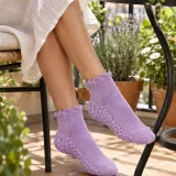Cumulo Cloud Socks · 3 Pairs worn at home