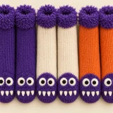 Grumbo Fang Socks · 3 Pairs, close-up of the materials