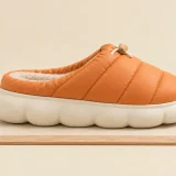 Puffa Toggle Slipper, side view showing the sole